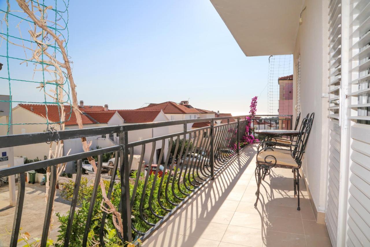 חוואר Apartments Butkovic מראה חיצוני תמונה