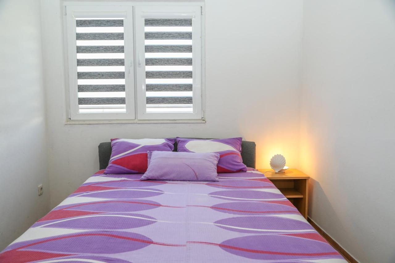 חוואר Apartments Butkovic מראה חיצוני תמונה