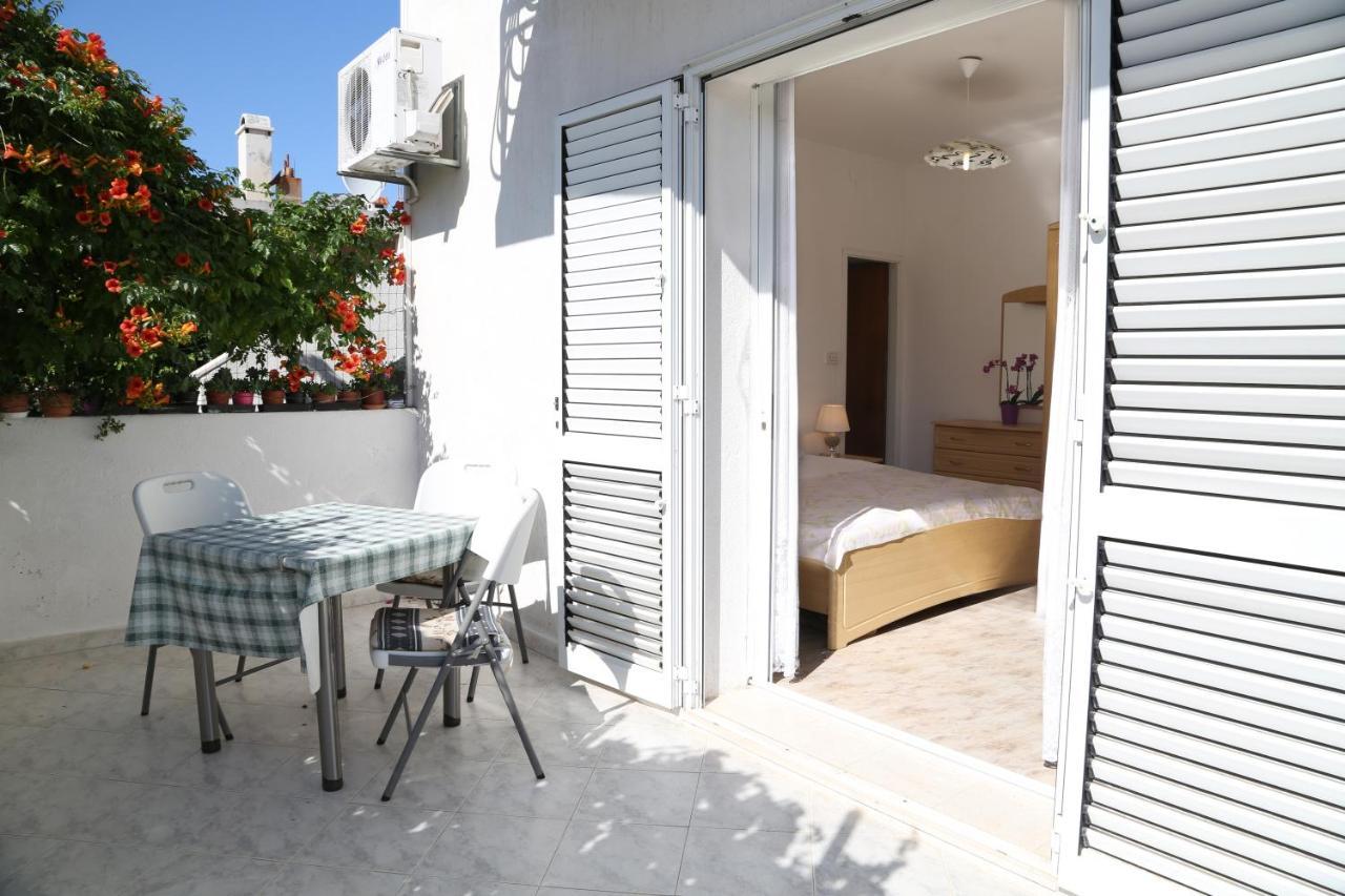 חוואר Apartments Butkovic מראה חיצוני תמונה