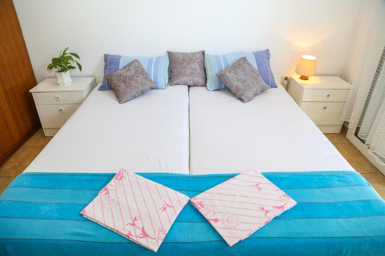 חוואר Apartments Butkovic מראה חיצוני תמונה