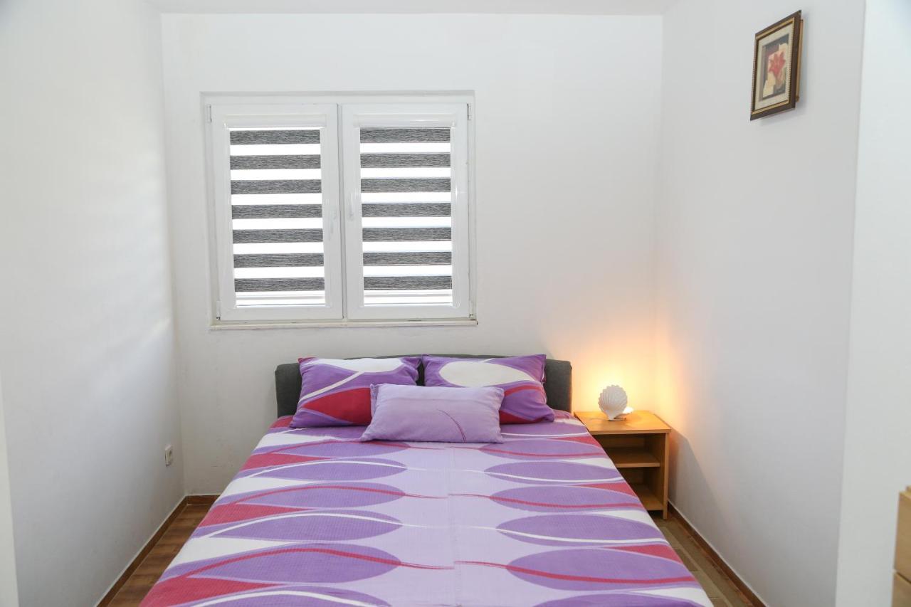 חוואר Apartments Butkovic מראה חיצוני תמונה