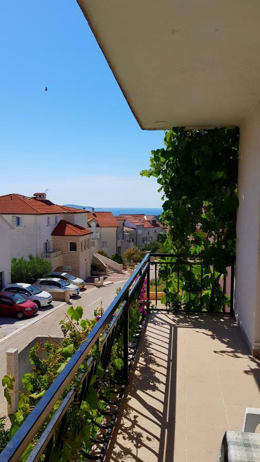 חוואר Apartments Butkovic מראה חיצוני תמונה